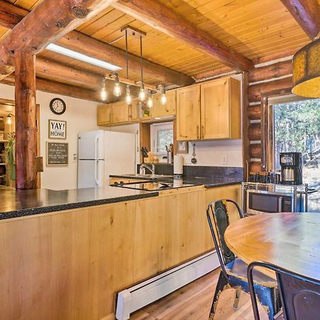 Classic Colorado Log Home With Mountain Views! Florissant Exterior photo